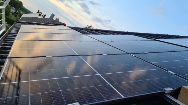 Photovoltaikanlage auf Dach von Inn-Solar